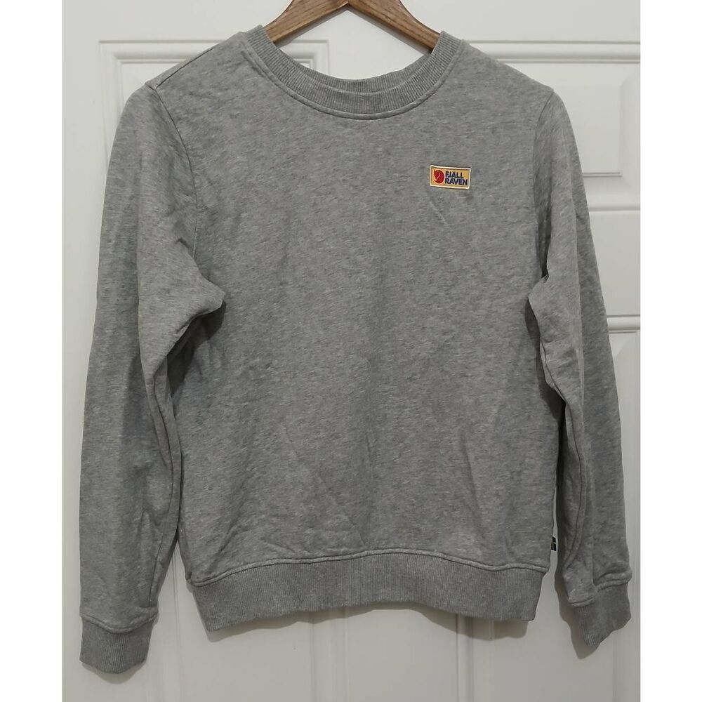 Fjall raven womens small gray crewneck sweatshirt longsleeve pullover